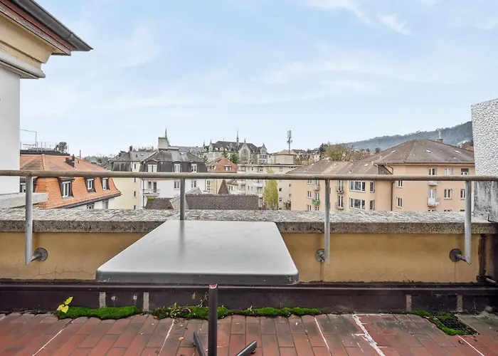 For Explorers 222 * Zürich