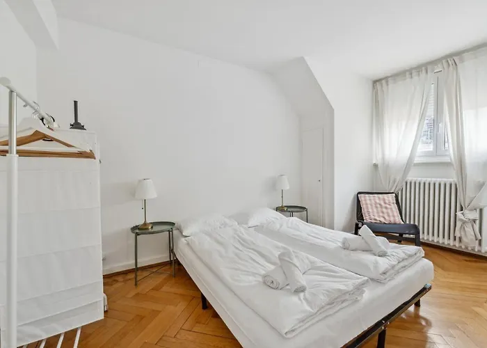 For Explorers 222 Zúrich