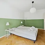 For Explorers 222 Appartement