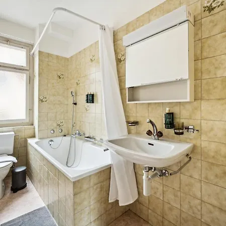 For Explorers 222 Apartamento